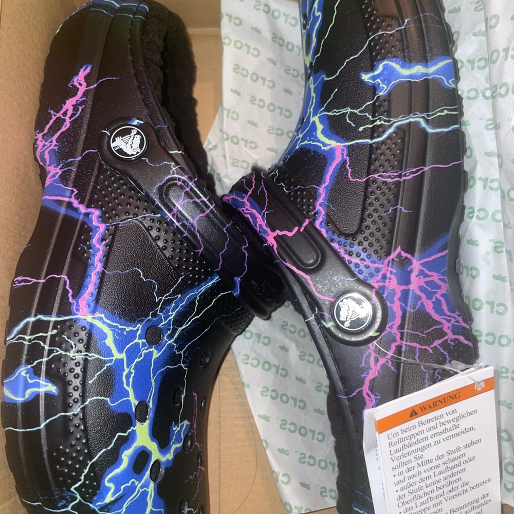 Crocs Lightning Pattern Clogs - Picture 4 of 5